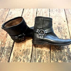 Frye Veronica Harness short boots 3471367.
